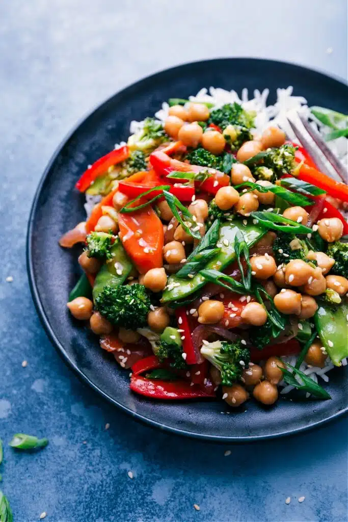 Kitchen Sink Veggie & Chickpea Stir-fry