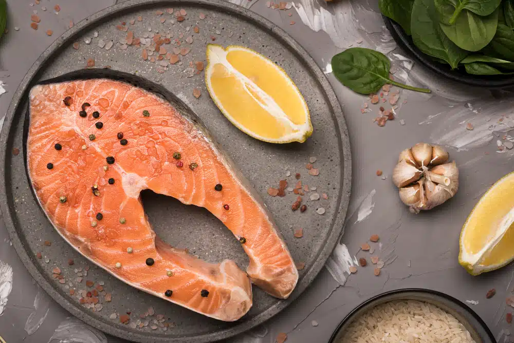 How Long Does Fish Last in the Fridge? A Complete Guide to Freshness & Food Safety